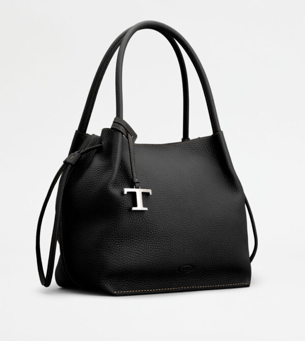 Bucket Bag in Leather Medium - Image 2