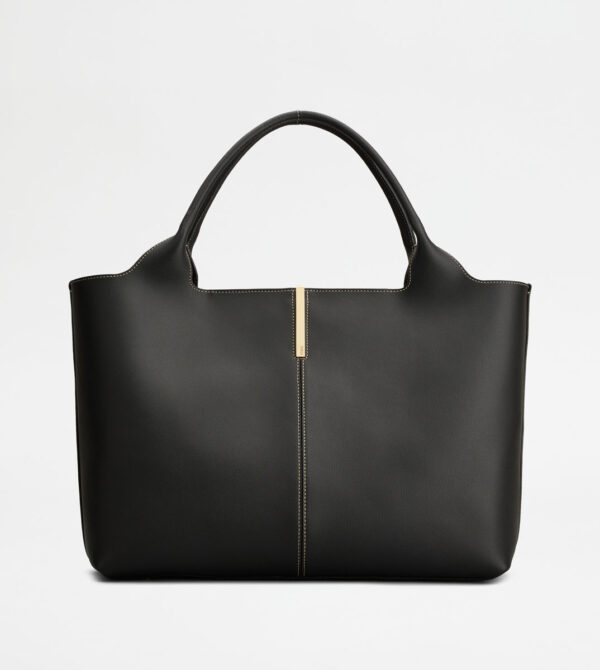 Shopping Bag in Leather Medium-Small