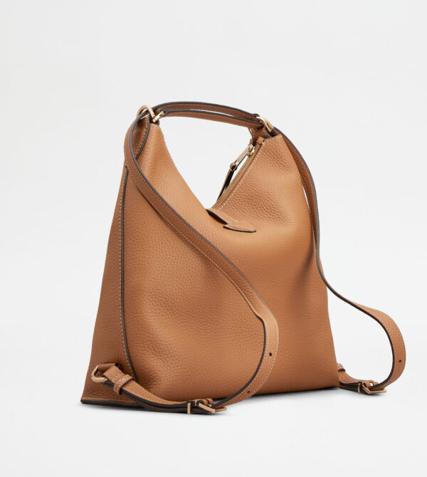 T Timeless Shoulder Bag in Leather Small - Image 3