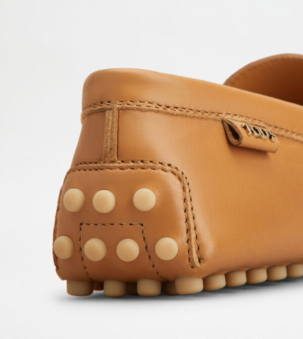 Gommino Driving Shoes in Leather - Image 5