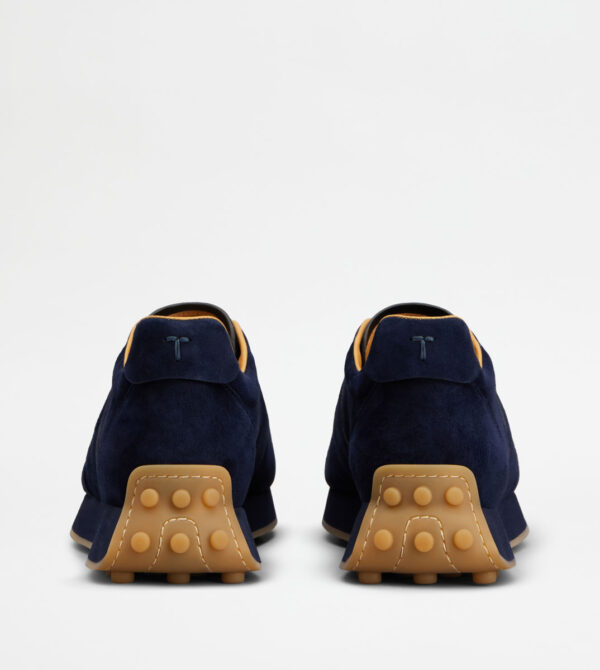 T Vintage Sneakers in Suede - Image 3