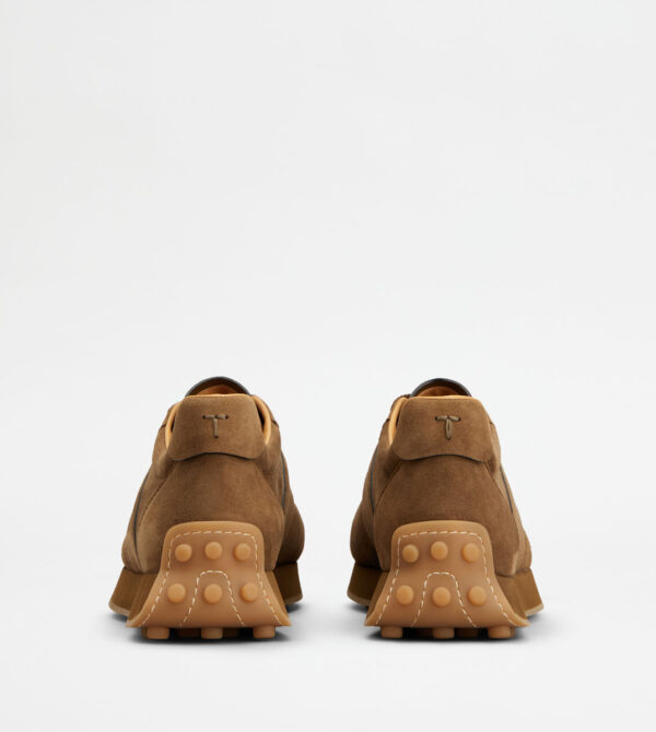 T Vintage Sneakers in Suede - Image 3