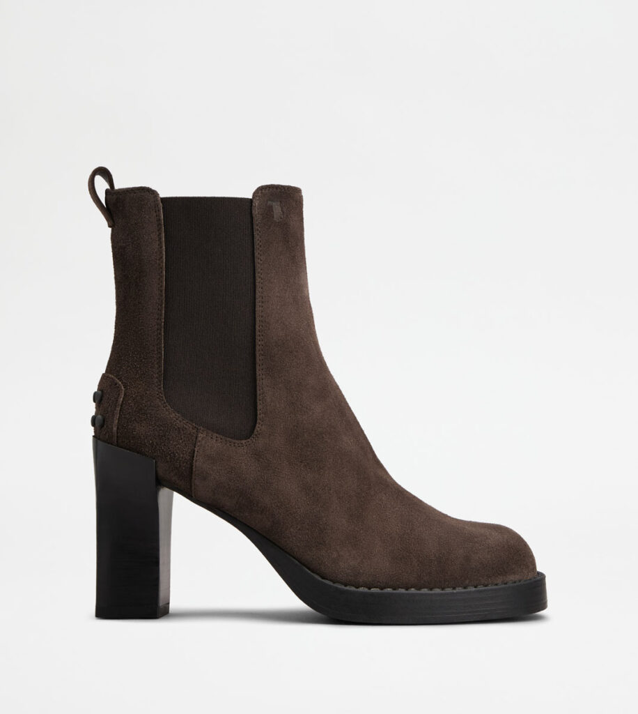 Chelsea Ankle Boots in Suede